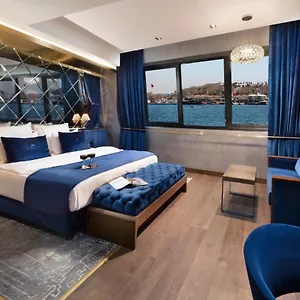Otel The Wings ****