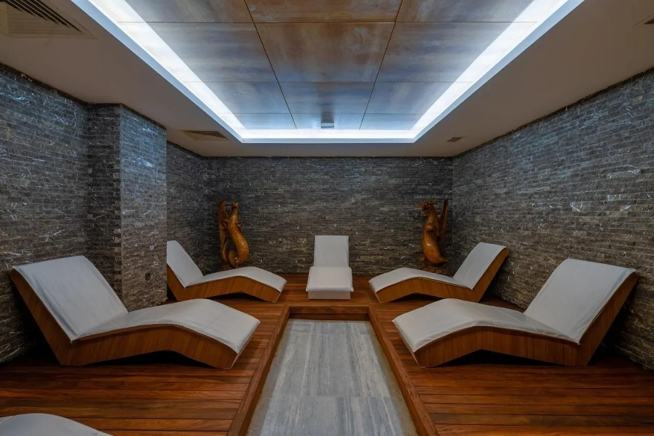 Pearly Hotel أنطاليا